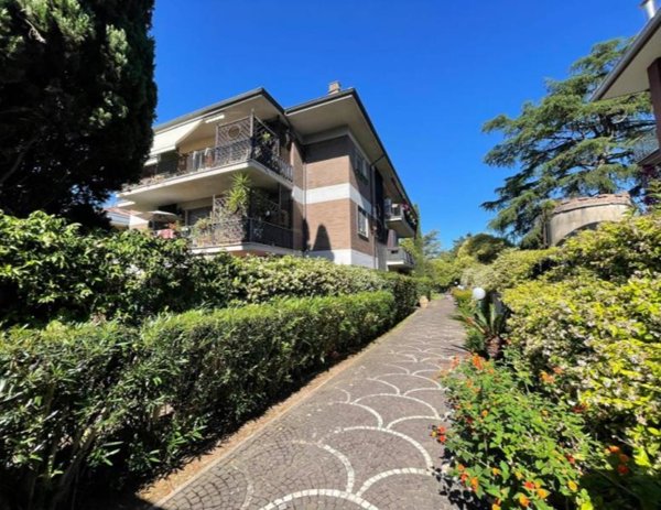 appartamento in vendita a Roma in zona Appio Claudio