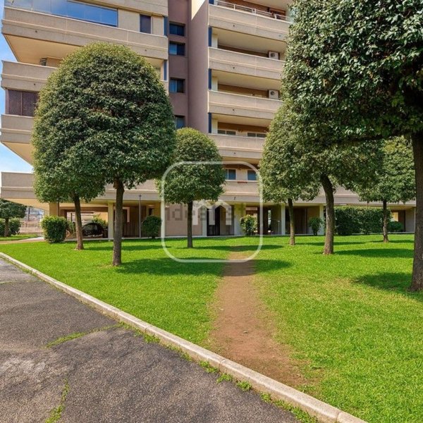 appartamento in vendita a Roma in zona Ponte di Nona