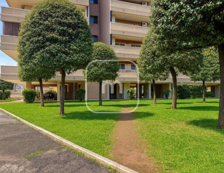 appartamento in vendita a Roma in zona Ponte di Nona