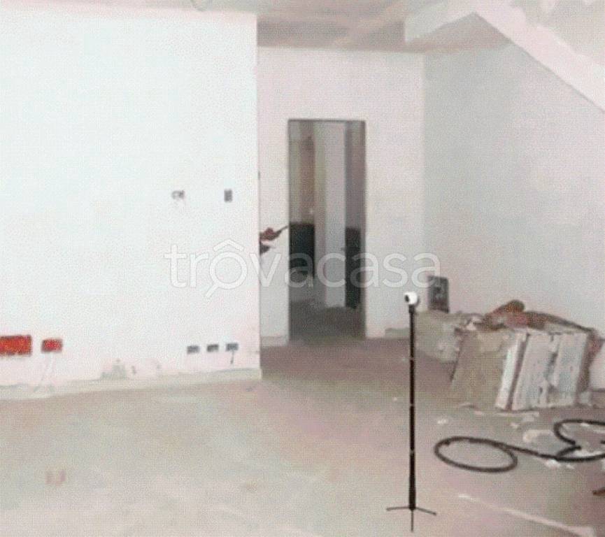 casa indipendente in vendita a Roma in zona Torre Gaia