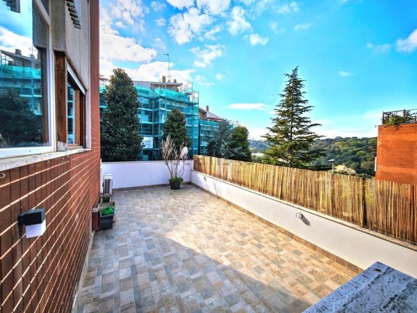 appartamento in vendita a Roma