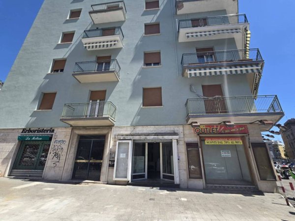 negozio in vendita a Roma in zona Aurelio