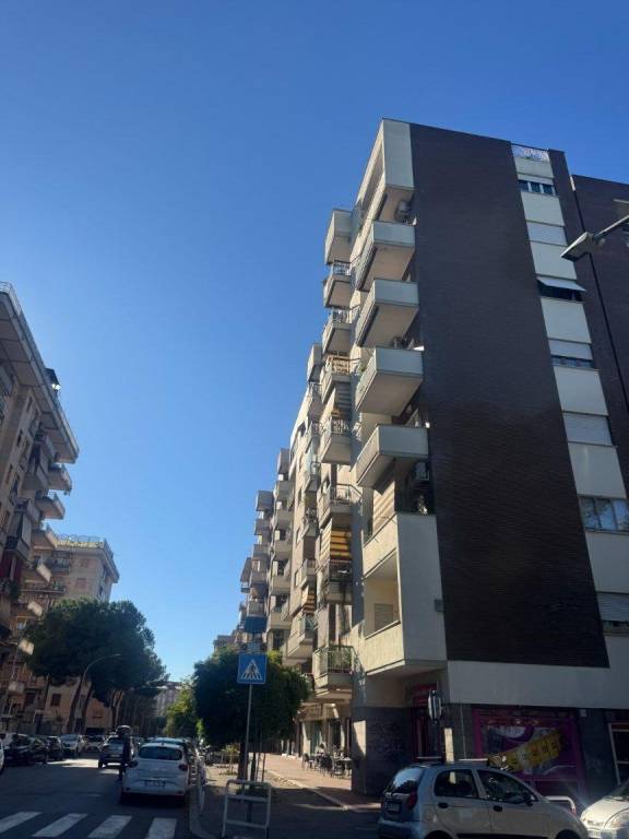 appartamento in vendita a Roma in zona Cinecittà
