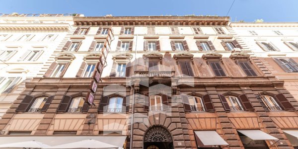 appartamento in vendita a Roma in zona Ludovisi/Sallustiano