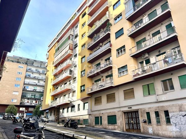 appartamento in vendita a Roma in zona Tuscolano