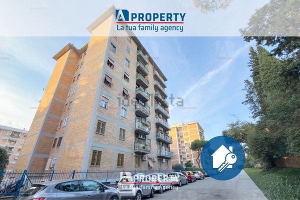 appartamento in vendita a Roma in zona Don Bosco
