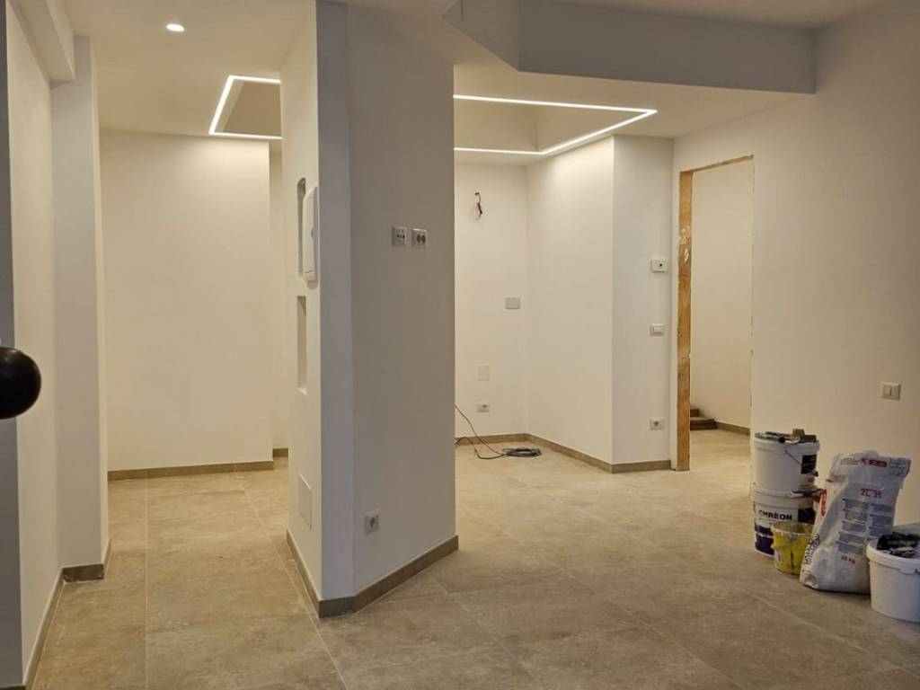 appartamento in vendita a Roma in zona Tor di Quinto