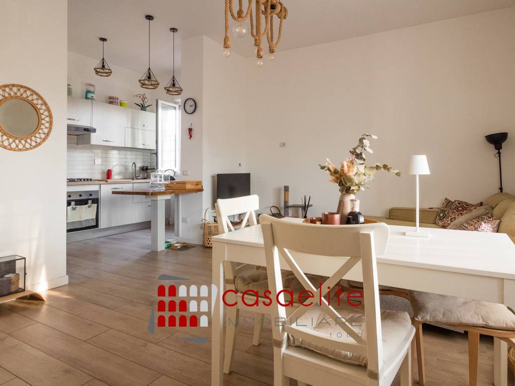 appartamento in vendita a Roma in zona Casal Palocco