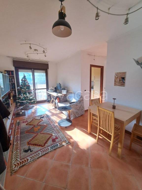 appartamento in vendita a Roma in zona Ponte di Nona