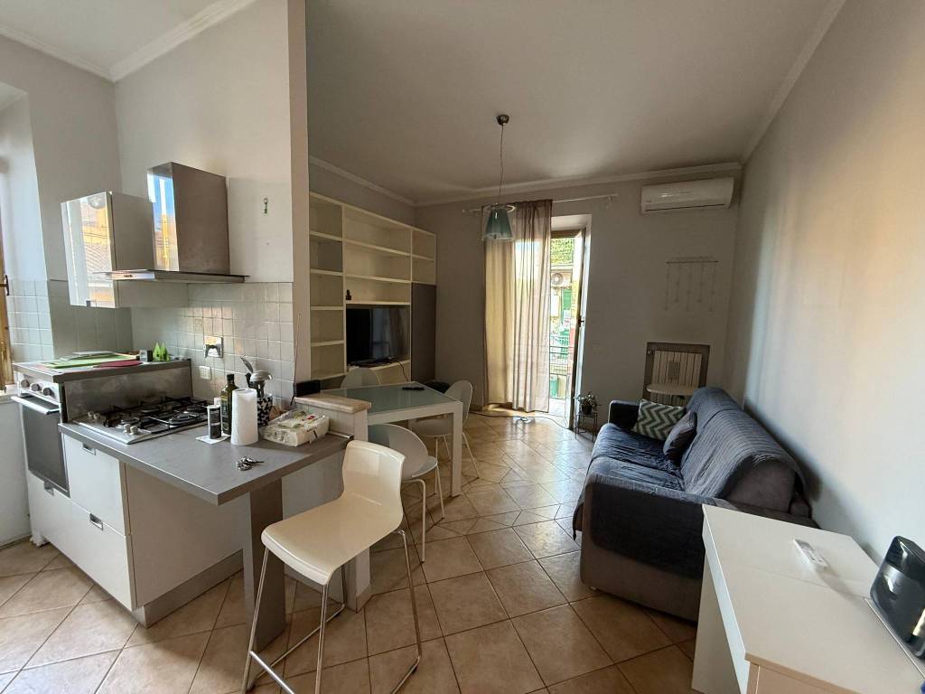 appartamento in vendita a Roma in zona Prenestino-Centocelle