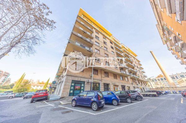 appartamento in vendita a Roma in zona Ostiense