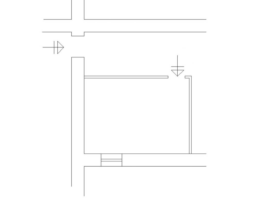 locale commerciale in vendita a Roma
