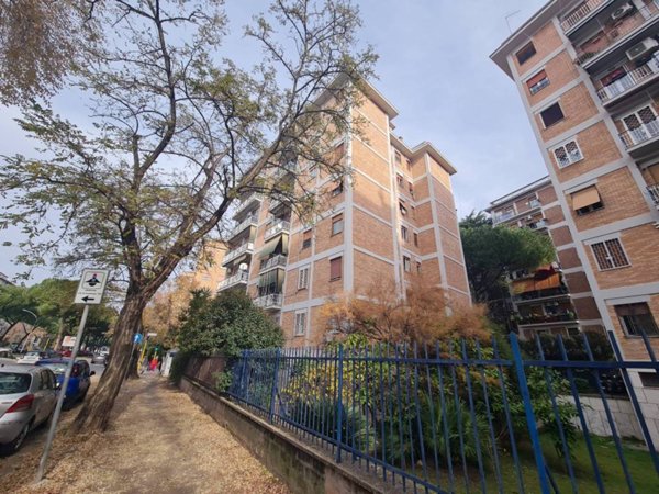 appartamento in vendita a Roma in zona Cinecittà
