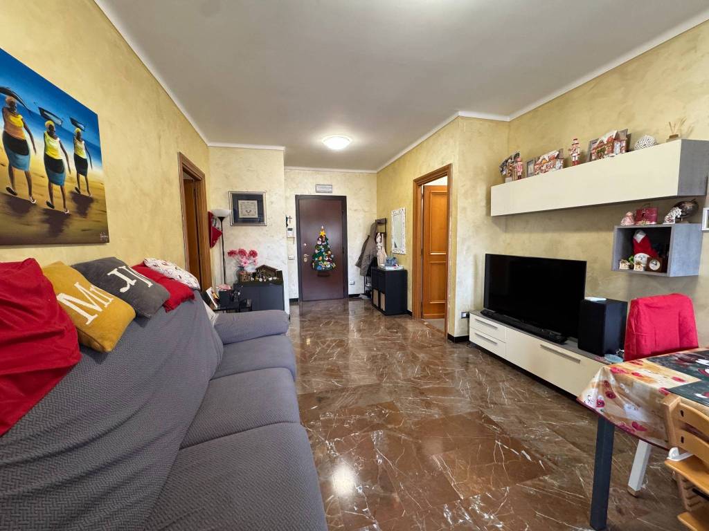 appartamento in vendita a Roma in zona Torrino