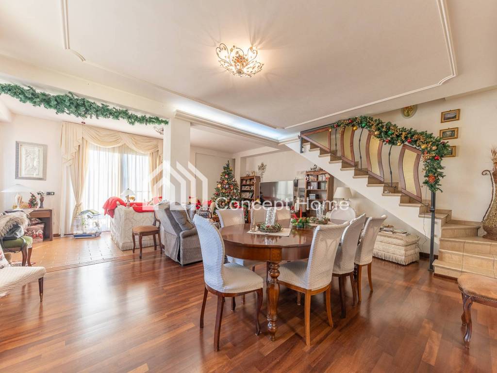 casa indipendente in vendita a Roma in zona Lunghezza