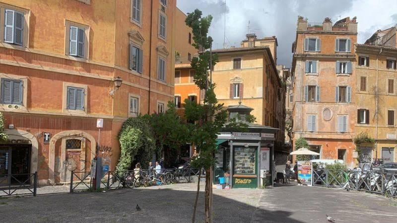 appartamento in vendita a Roma in zona Rione di Ponte
