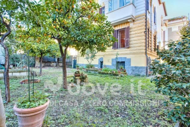 appartamento in vendita a Roma in zona Esquilino