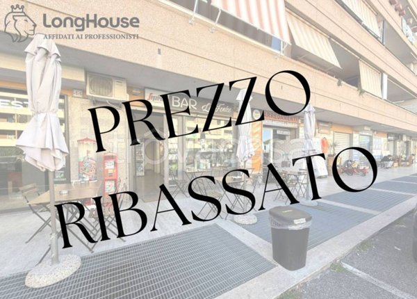 negozio in vendita a Roma in zona Ponte di Nona