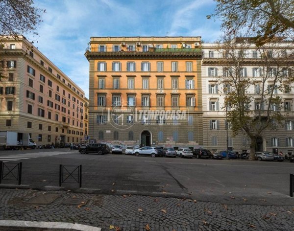 appartamento in vendita a Roma in zona Castro Pretorio