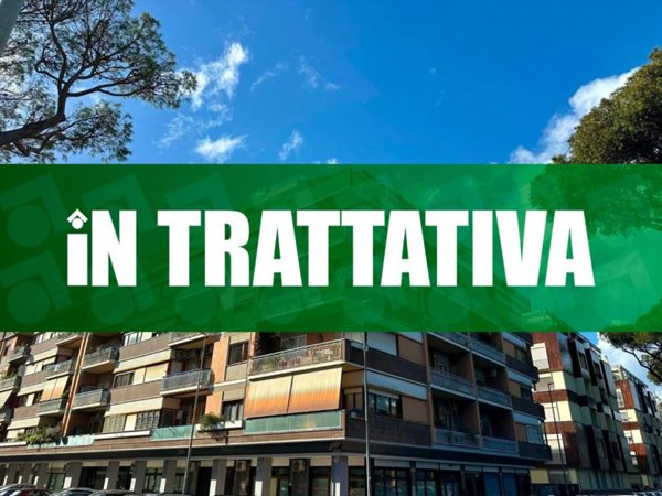 appartamento in vendita a Roma in zona Ostia