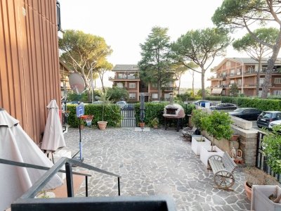 appartamento in vendita a Roma in zona Torre Gaia
