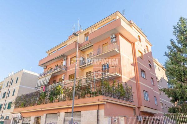 appartamento in vendita a Roma in zona Prenestino-Centocelle