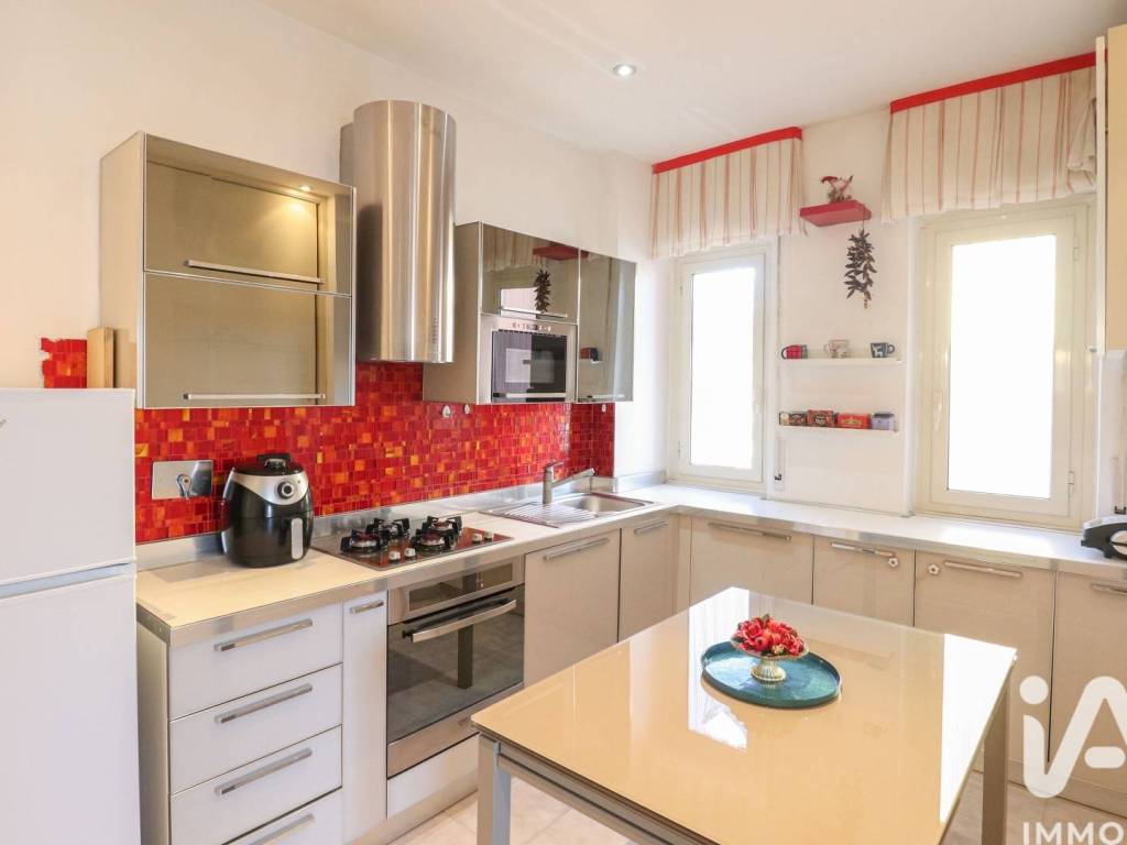 appartamento in vendita a Roma in zona Torre Maura