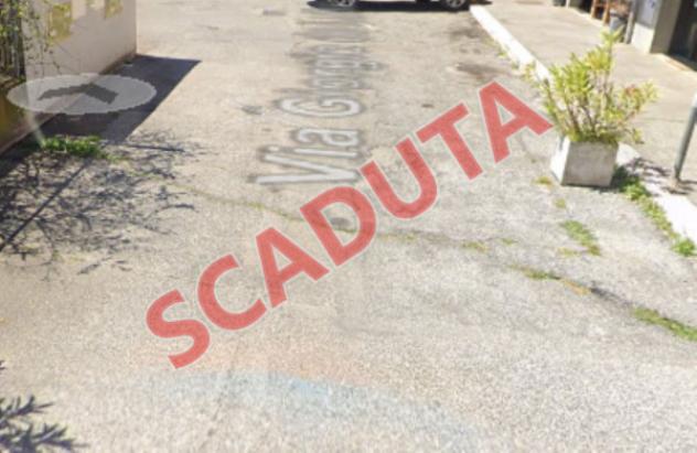 pentavano in vendita a Roma in zona Vitinia