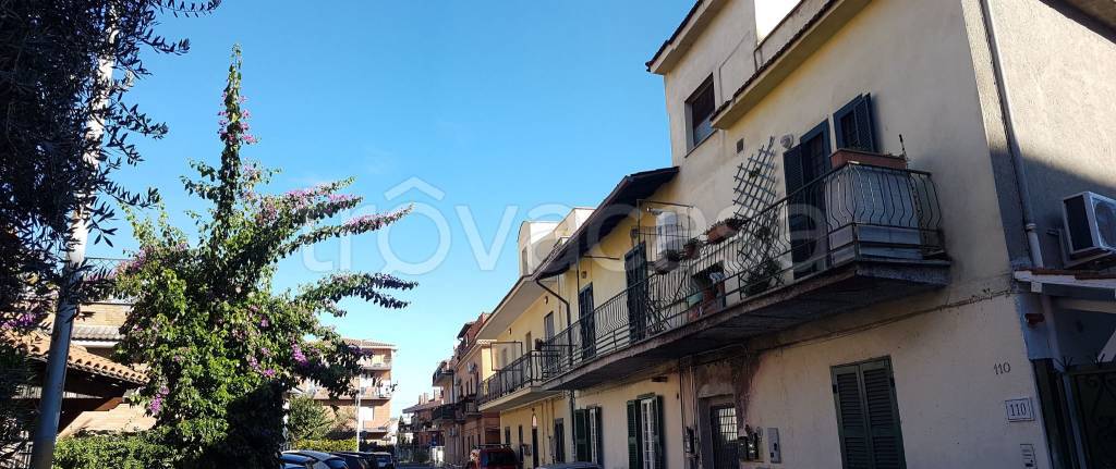 appartamento in vendita a Roma in zona Casal Morena