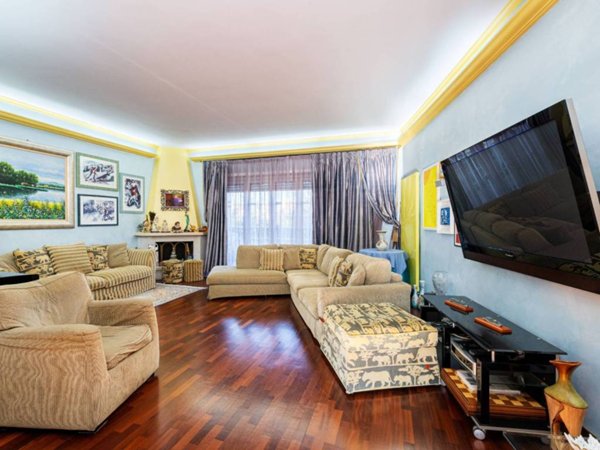 casa indipendente in vendita a Roma in zona Torrino