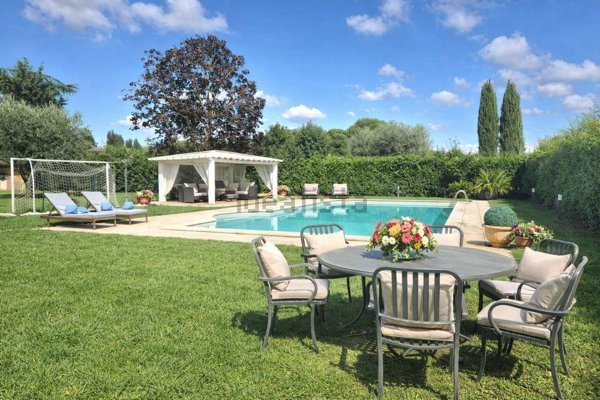 casa indipendente in vendita a Roma in zona Olgiata