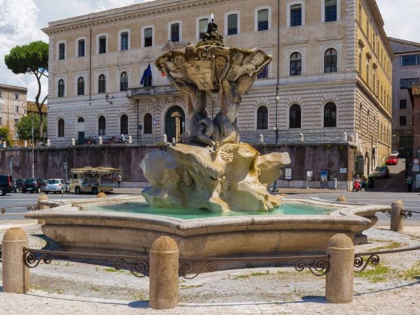 negozio in vendita a Roma in zona Tor di Quinto