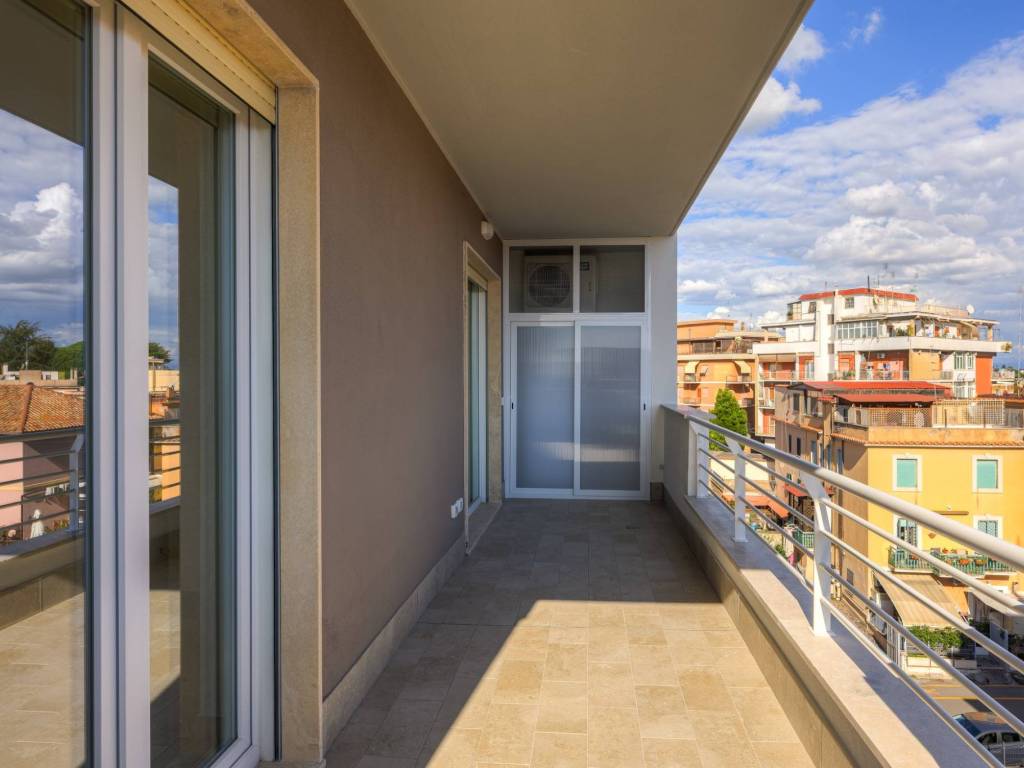 appartamento in vendita a Roma in zona Rione Prati