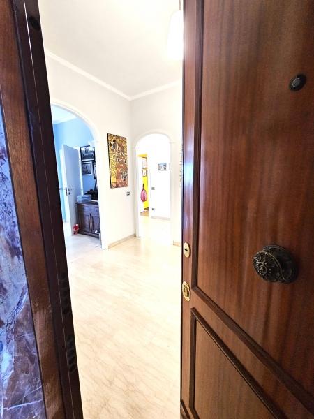 appartamento in vendita a Roma in zona Appio Claudio