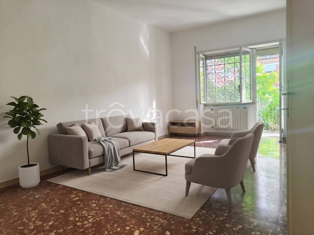 appartamento in vendita a Roma in zona Tuscolano