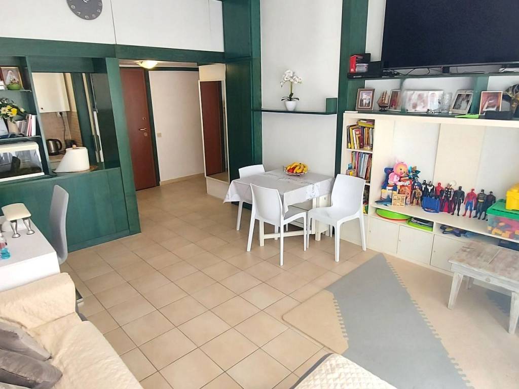 appartamento in vendita a Roma in zona Ostia