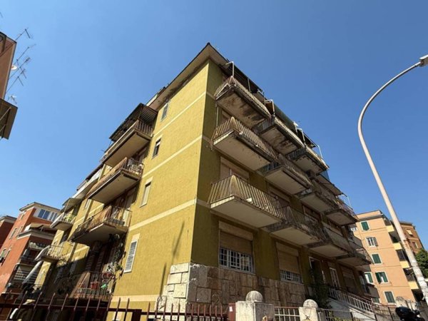 appartamento in vendita a Roma in zona Gianicolense