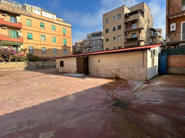 appartamento in vendita a Roma in zona Prenestino-Centocelle