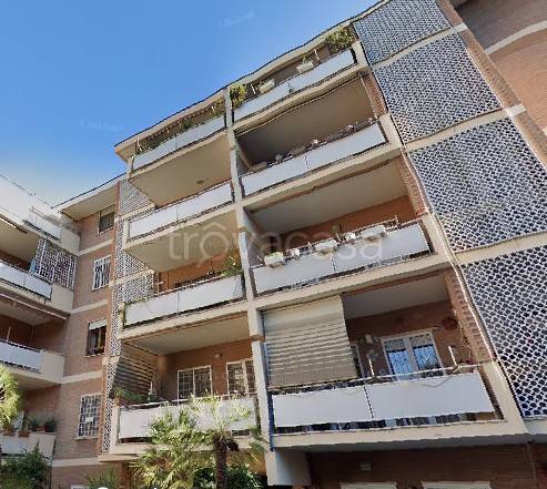 appartamento in vendita a Roma in zona Monte Sacro/Talenti