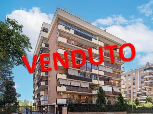 appartamento in vendita a Roma in zona Torrino