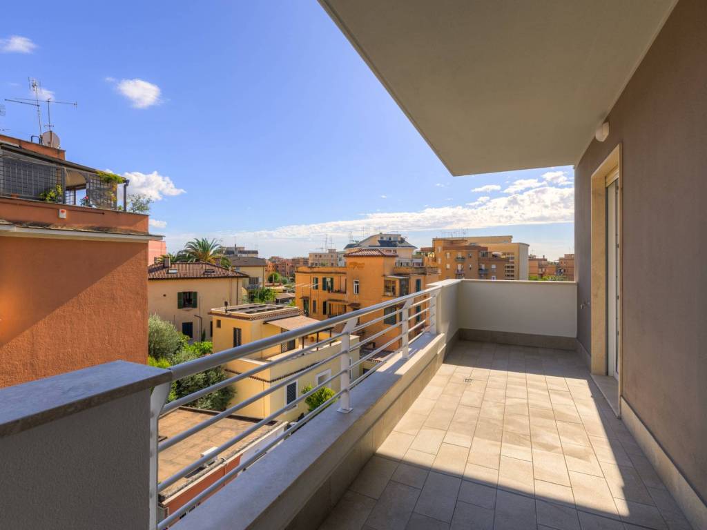 appartamento in vendita a Roma in zona Aurelio