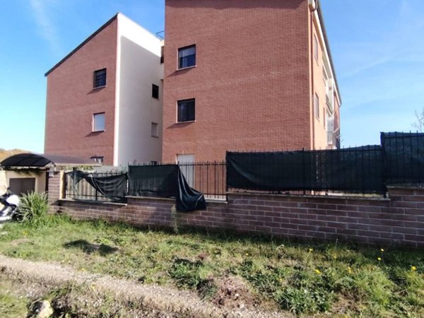 appartamento in vendita a Roma in zona Casalotti