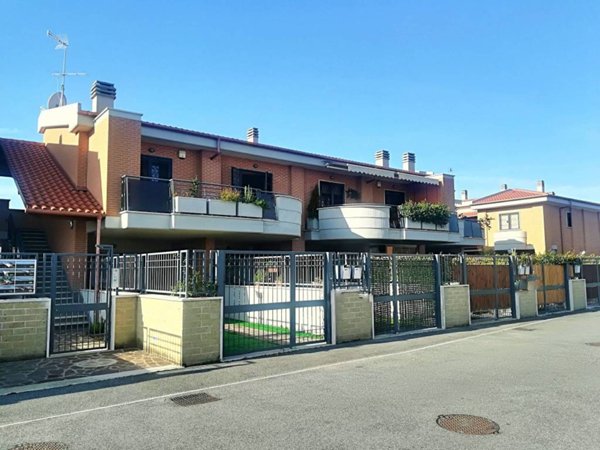 appartamento in vendita a Roma in zona Mezzocammino
