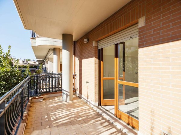 appartamento in vendita a Roma in zona Borghesiana