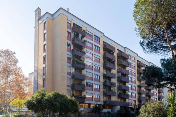 appartamento in vendita a Roma in zona Ardeatino