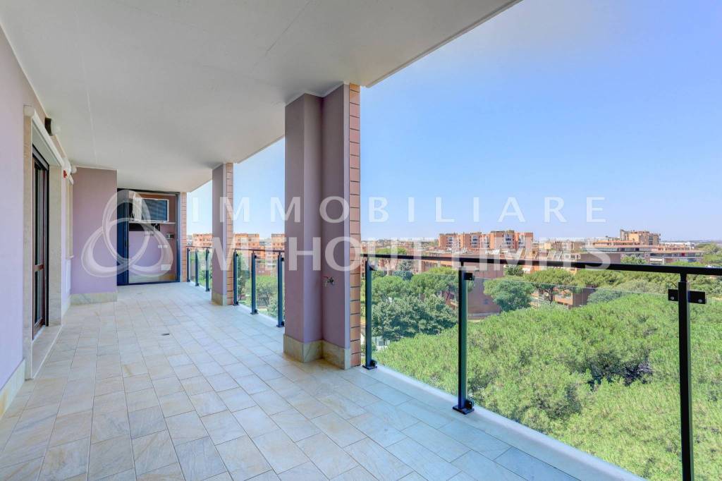 appartamento in vendita a Roma in zona Ardeatino