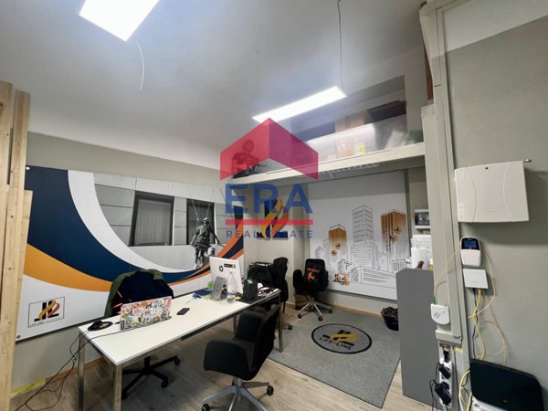 locale commerciale in vendita a Roma in zona Trionfale