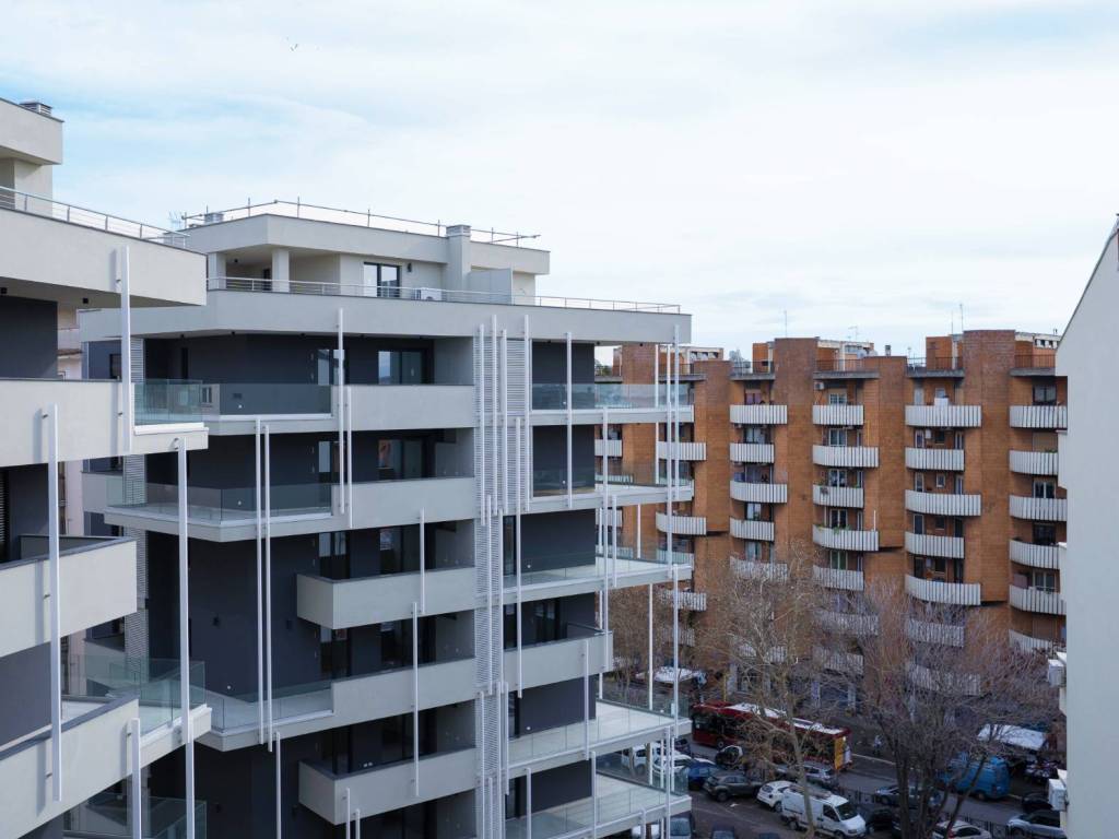 appartamento in vendita a Roma in zona Ostiense
