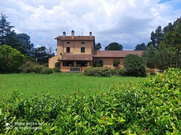 casa indipendente in vendita a Roma in zona Prima Porta
