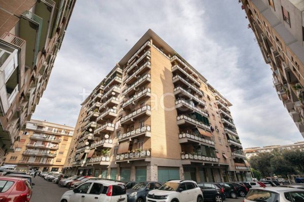 appartamento in vendita a Roma in zona Prenestino-Labicano